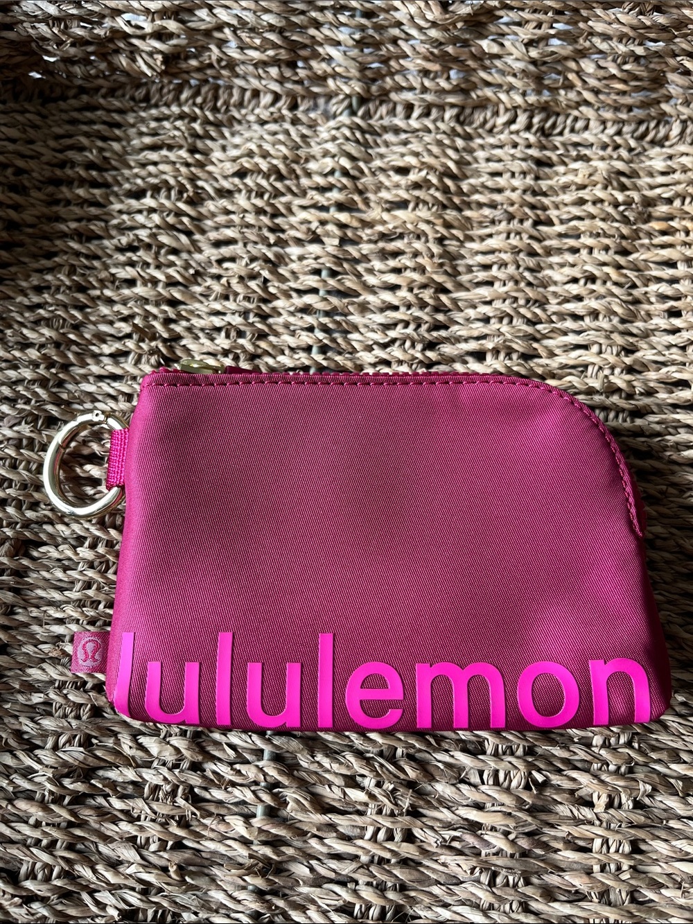 Lululemon wallet